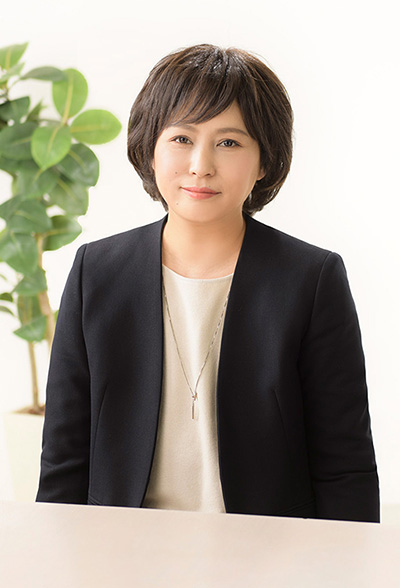 鵜野　麻美